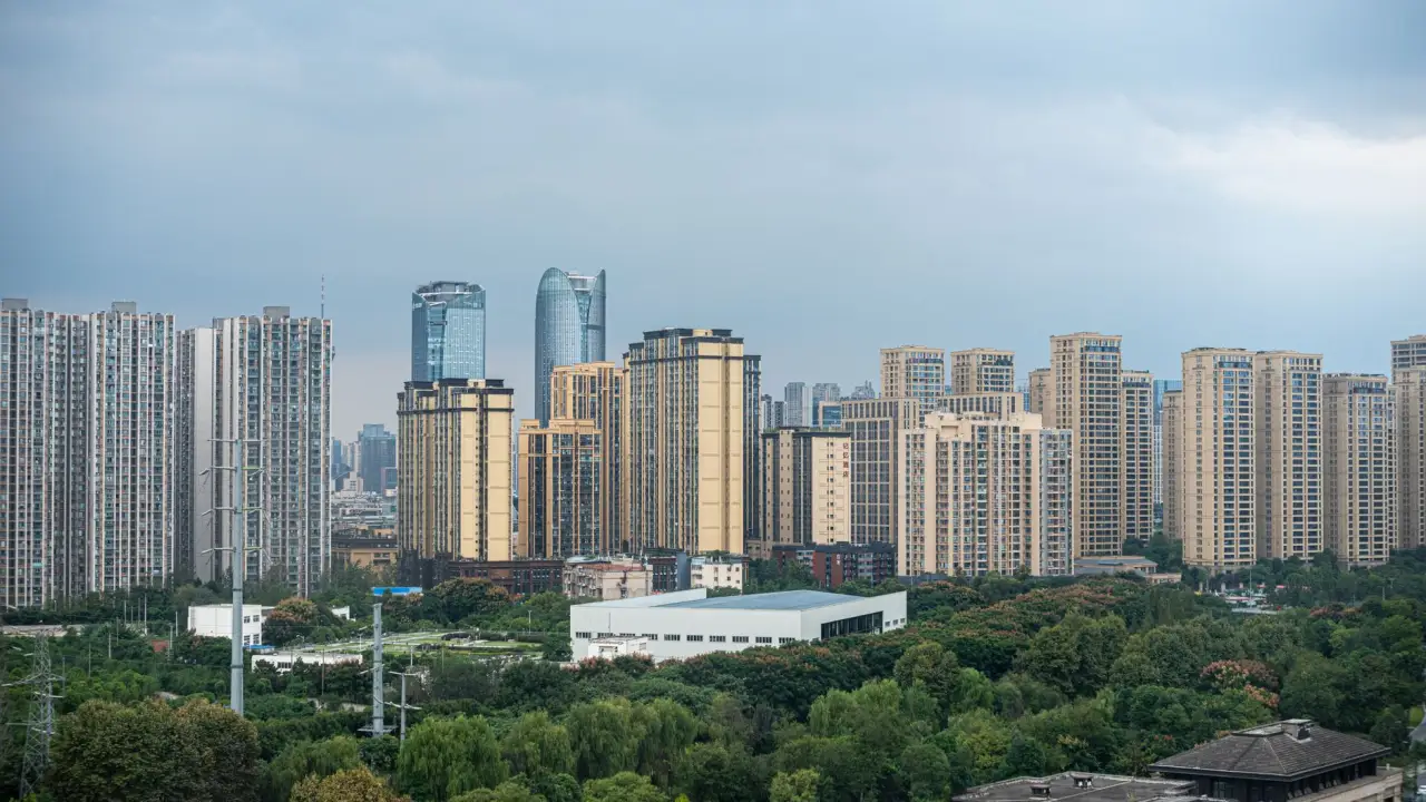 智能烟感与联动控制设备在商业楼宇消防中的部署方案解析